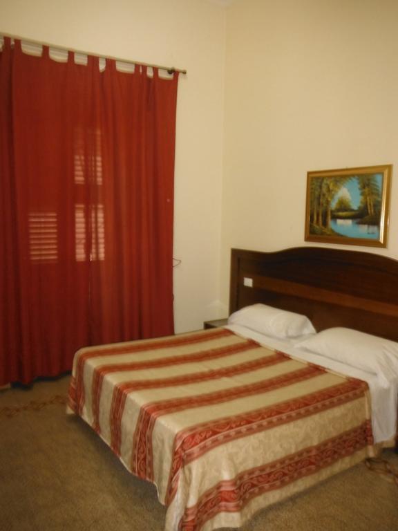 Fanti Rooms Roma Habitación foto